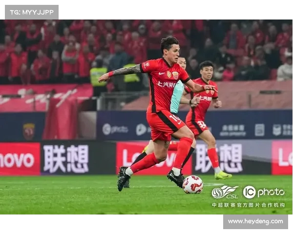 中超球队阵容变化:谁能在接下来的比赛中占得先机? 中超球队阵容变化:谁能在接下来的比赛中占得先机?